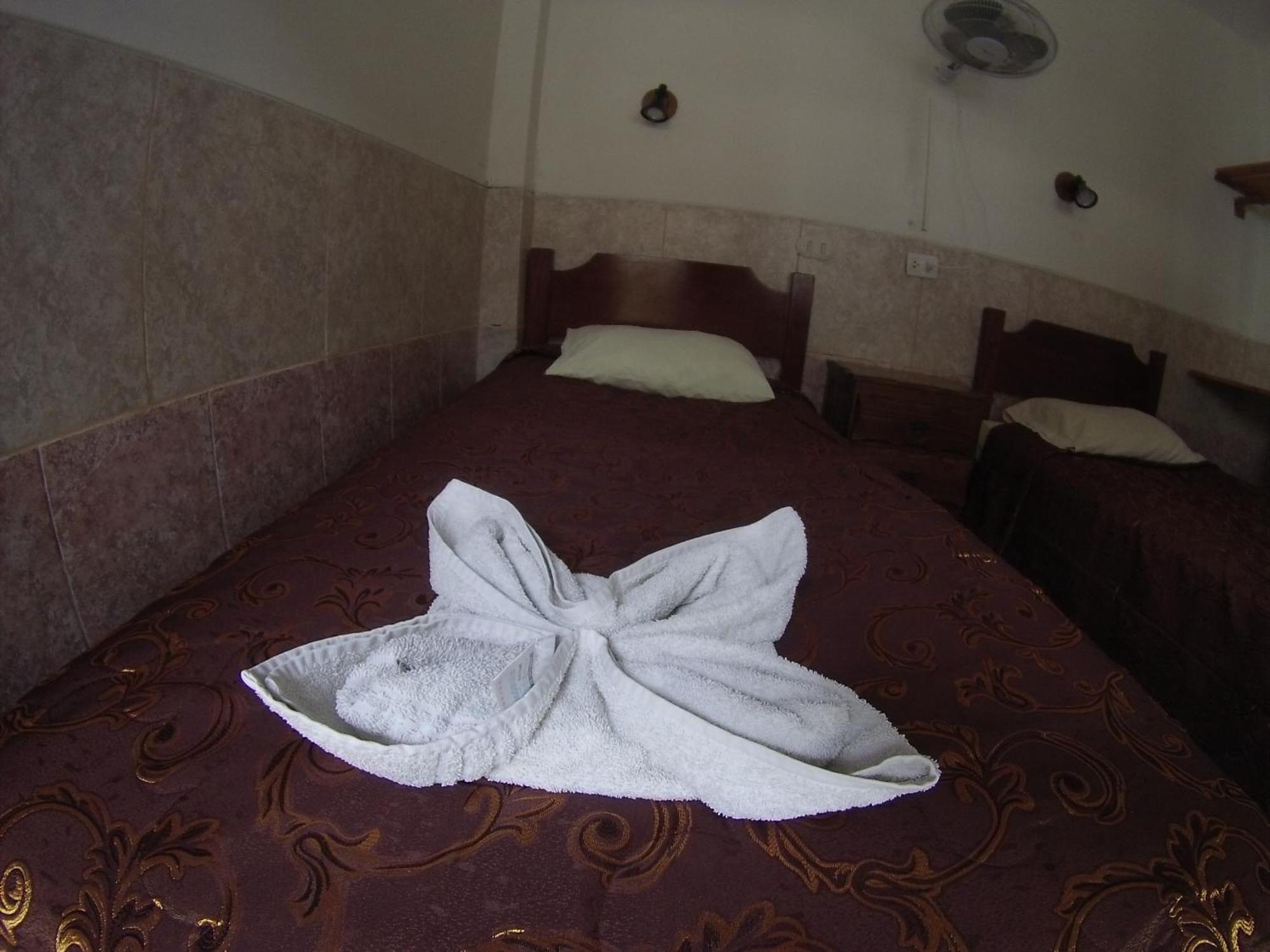 Hostal Naylamp Хуанчако Екстериор снимка
