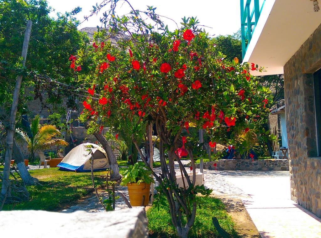 Hostal Naylamp Хуанчако Екстериор снимка